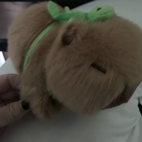 Capybara Plush with Turtle Backpack Slap Bracelet NEW - Picture 5 of 5